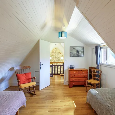 Holiday home La Chaumiere De Quelarn By Interhome Plobannalec-Lesconil
