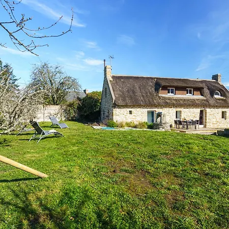 La Chaumiere De Quelarn By Interhome Holiday home